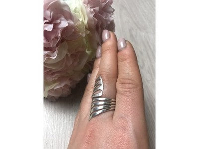 925 Sterling Silver Ring Size 7.5 (Adjustable)
