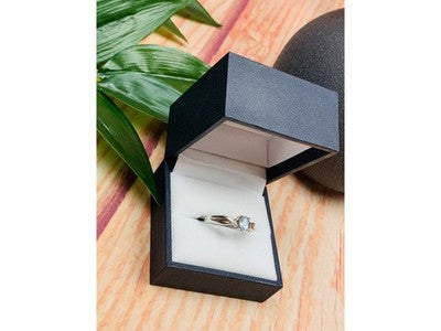 925 Sterling Silver Blue Spinel Classic Ring Size 8