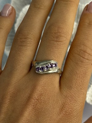 Elegant 925 Sterling Silver Amethyst Ring Size 9.5