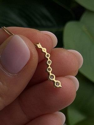 Elegant 14K Yellow Gold Diamond Necklace Length 18 inch