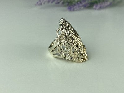 Vintage 925 Sterling Silver Ring Size 7.5