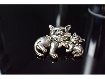 Vintage 925 Sterling Silver "Cats" Brooch