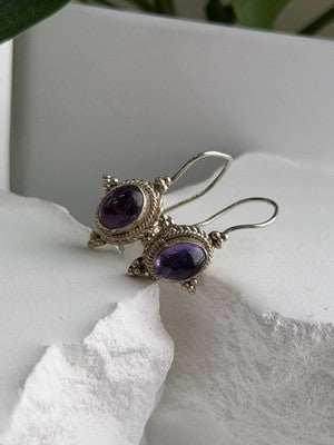 Vintage 925 Sterling Silver Amethyst Earrings