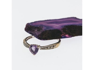 10K White Gold Amethyst & Diamonds Ring Size 8