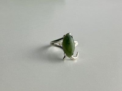 925 Sterling Silver Green Nephrite Ring Size 6.5