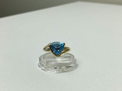 10K Yellow Gold Topaz & Diamonds Ring Size 7