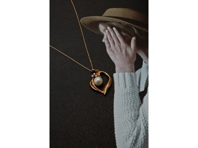 14 K Yellow Gold Pearl & Diamonds Chain With Pendant