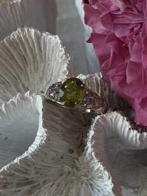 925 Sterling Silver Peridot & Tanzanite Ring Size 7