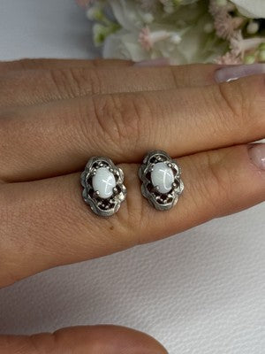 Vintage 925 Sterling Silver Opal Earrings Length 0.56 Inch