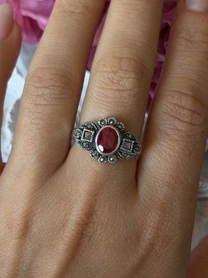 925 Sterling Silver Ruby & Marcasite Ring Size 8