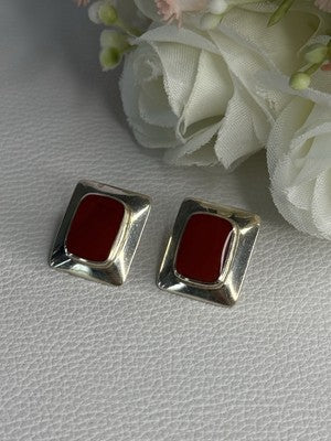 Classy 925 Sterling Silver Carnelian Earrings Length 0.65 Inch
