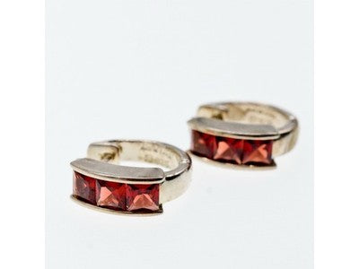 925 Sterling Silver Garnet Earrings