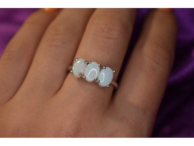 925 Sterling Silver Opal Ring Size 9