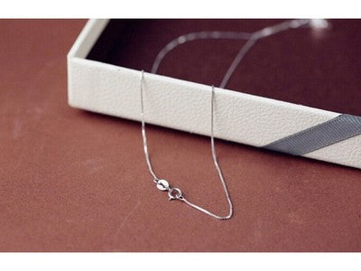 925 Sterling Silver "Moon" Chain with Pendant