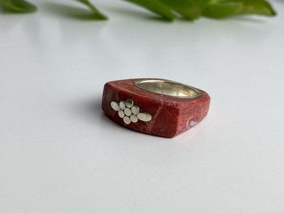 925 Sterling Silver Coral Exclusive Ring Size 10