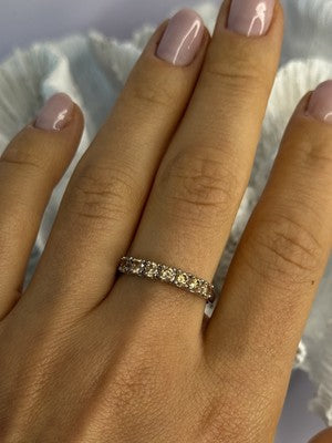 925 Sterling Silver Shiny CZ Ring Size 10