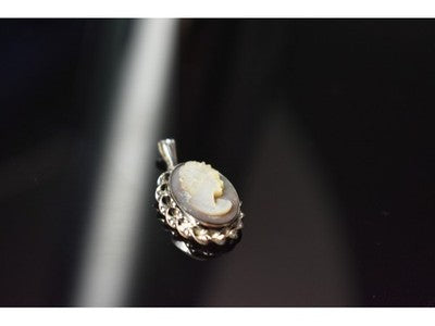 925 Sterling Silver Shell Cameo Pendant