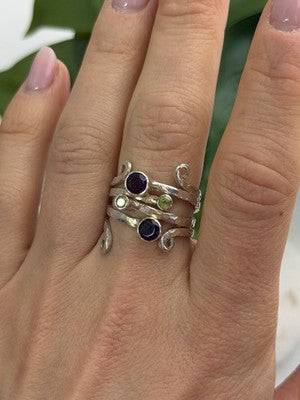925 Sterling Silver Amethyst & Peridot Ring Size 9.5