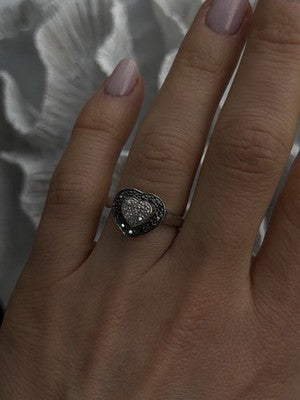 925 Sterling Silver White & Black Spinel Heart Ring Size 7.5