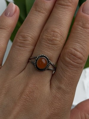 Vintage 925 Sterling Silver Carnelian Ring Size 9.5