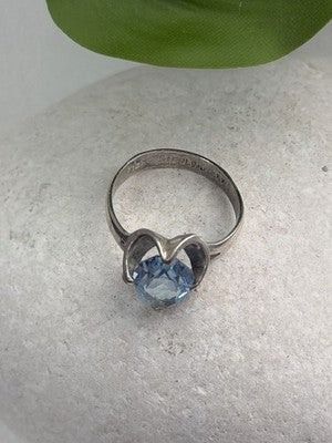925 Sterling Silver Blue Topaz Ring Size 7.5