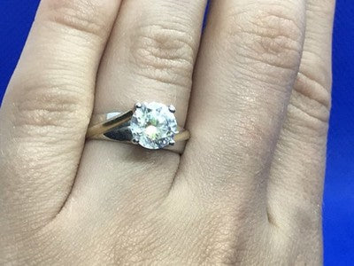 925 Sterling Silver CZ Ring Size 6.5