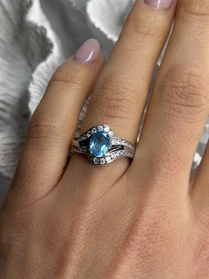 Shiny 925 Sterling Silver Topaz & Beryl Ring Size 7