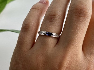 925 Sterling Silver Iolite & CZ Band Ring Size 6.5