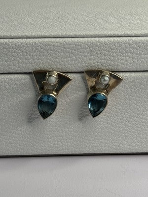 925 Sterling Silver Topaz & Pearl Earrings Length 0.70 Inch