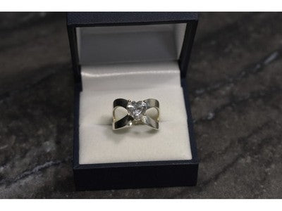 925 Sterling Silver CZ "Heart" Ring Size 8