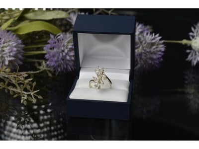 925 Sterling Silver CZ "Delicate Flowers" Ring Size 6.5