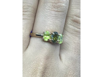 925 Sterling Silver Gold Plated Peridot Ring Size 8