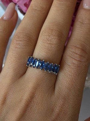 925 Sterling Silver Sapphire Ring Size 8