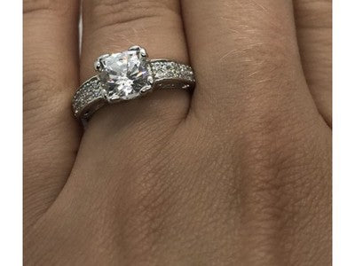 925 Sterling Silver CZ Ring Size 6.5