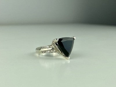 925 Sterling Silver Black Nephrite ( Jade ) & Quartz Ring Size 8