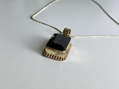 Vintage Chain with Pendant Jewelry Glass