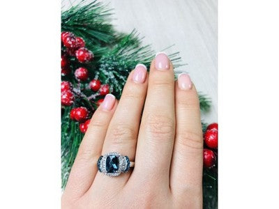 925 Sterling Silver Aquamarines Ring Size 7