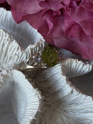 925 Sterling Silver Peridot & Tanzanite Ring Size 7