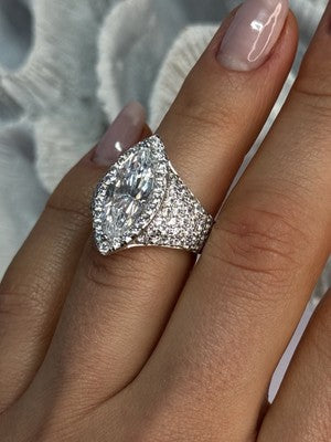 Shiny 925 Sterling Silver CZ Ring Size 6
