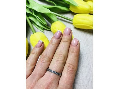 925 Sterling Silver Band Ring Size 9