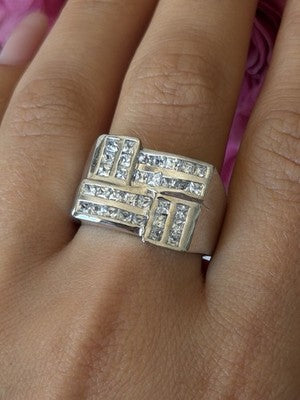 Elegant Design 925 Sterling Silver Beryl Ring Size 10