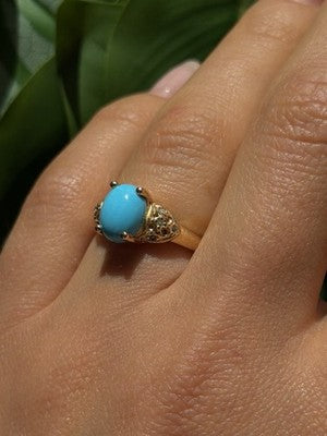 14K Yellow Gold Blue Oval Turquoise & Diamond Ring Size 6