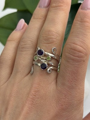 925 Sterling Silver Amethyst & Peridot Ring Size 9.5