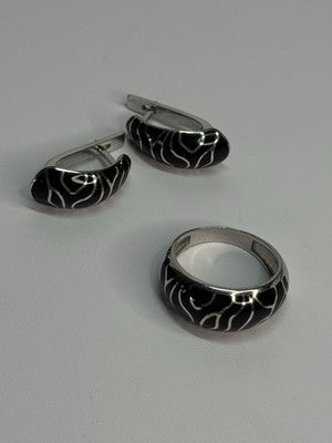 925 Sterling Silver Enamel Ring & Earrings Set Size 9