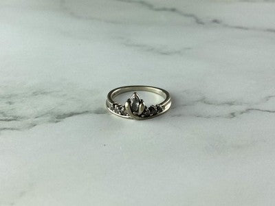 925 Sterling Silver White CZ Ring Size 5.5