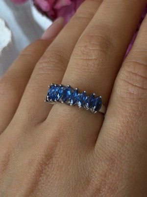 925 Sterling Silver Sapphire Ring Size 8