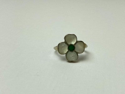 925 Sterling Silver Mother OF Pearl & Green Nephrite "Flower" Ring Size 6.5