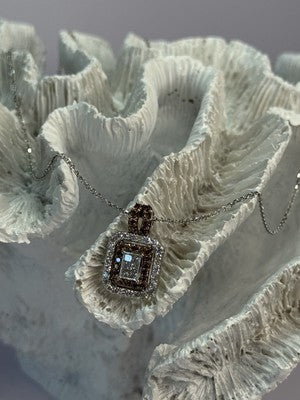 14K WHITE GOLD HESSONITE & DIAMOND NECKLACE LENGTH 18 INCH