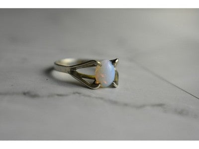 925 Sterling Silver Opal Ring Size 6.5