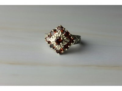 925 Sterling Silver Almandine Ring Size 7